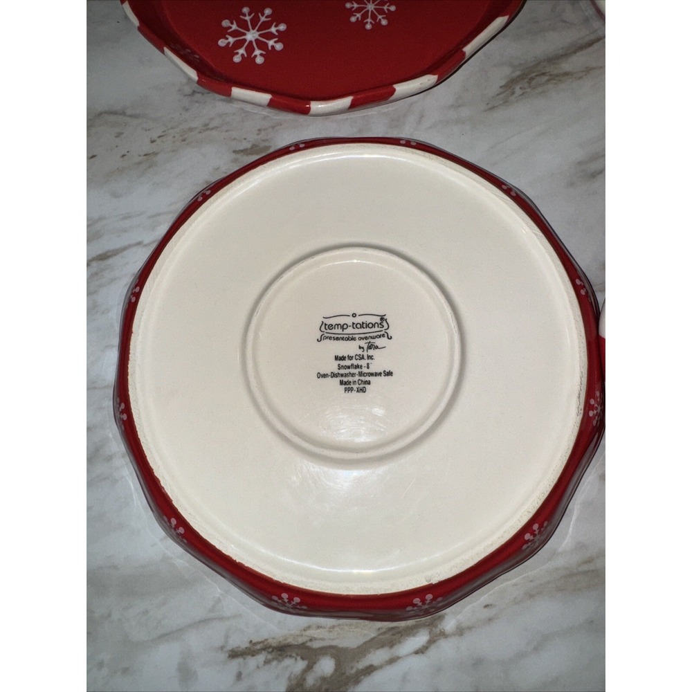Temp-Tations by Tara 8" Red Dessert Salad Plates with White Snowflakes Set Of 3 - Picture 4 of 5